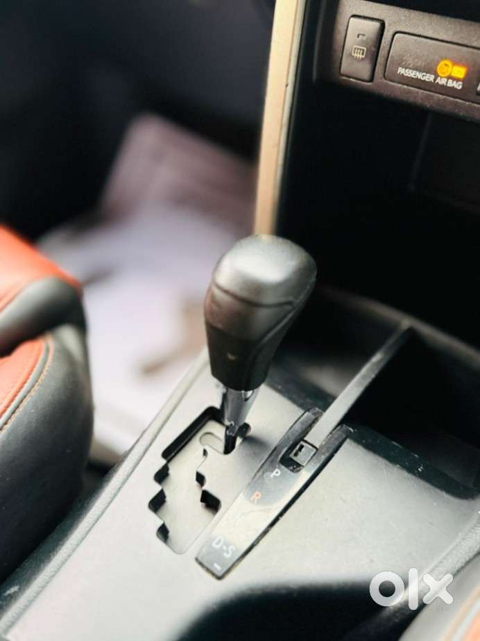 Toyota Innova Crysta, 2016, Diesel