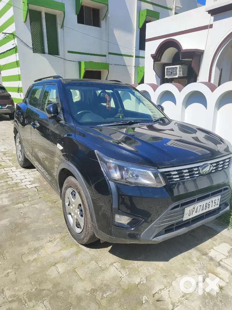 Mahindra Xuv300 Diesel Manual 2022 First Owner With Sunroof