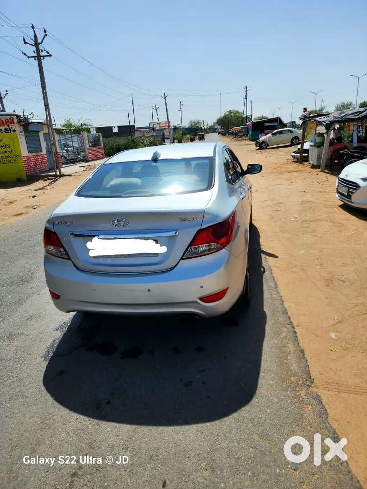 Hyundai Fluidic Verna 2015 Diesel 102000 Km Driven