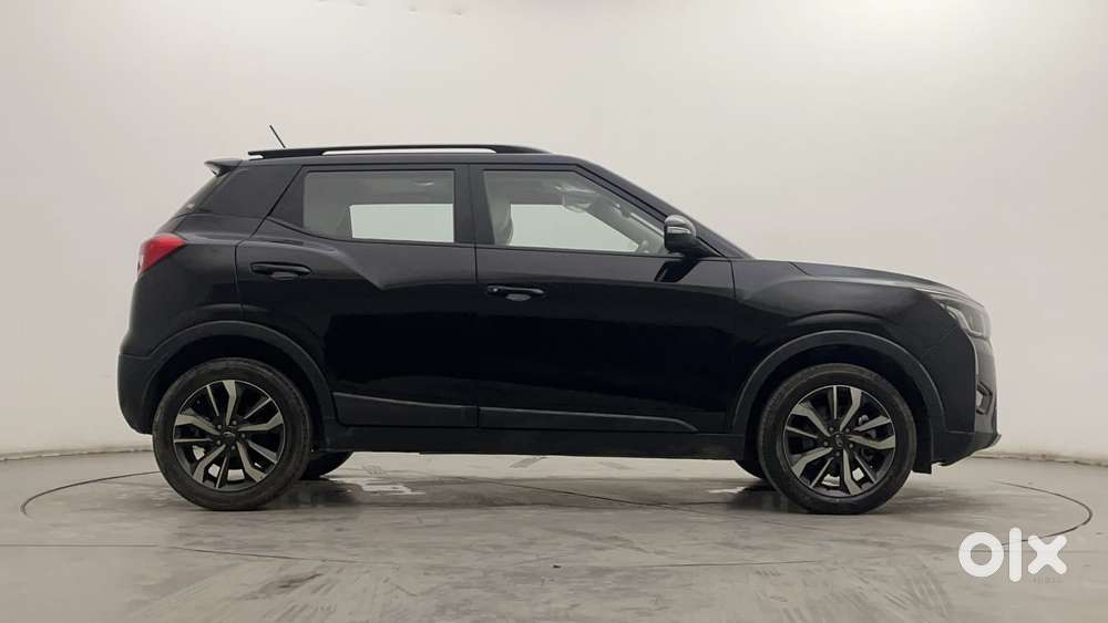 Mahindra Xuv300 W8 Option, 2022, Petrol