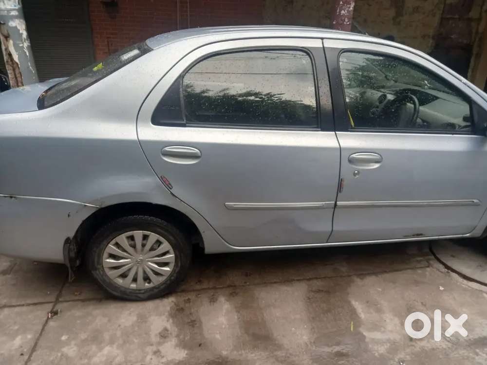 Toyota Etios 2011 Manual Petrol
