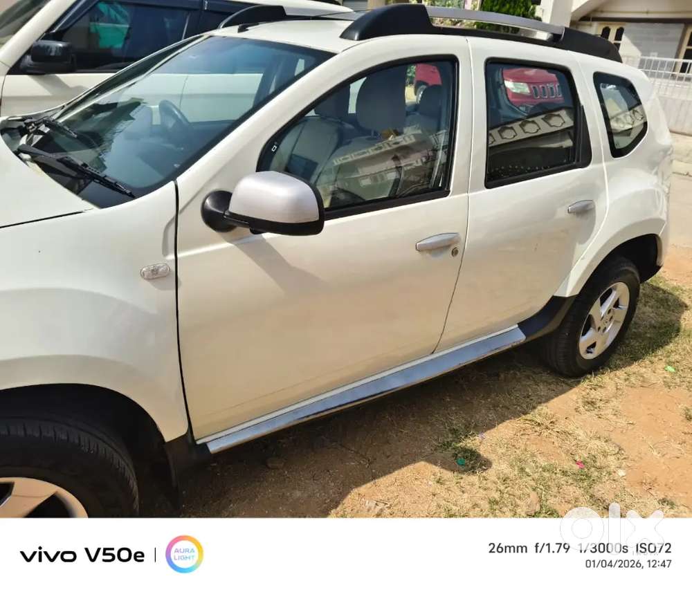 Mahindra Renault Logan 2012