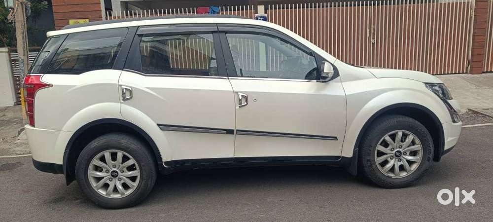 Mahindra Xuv500 At W10 Fwd, 2016, Diesel