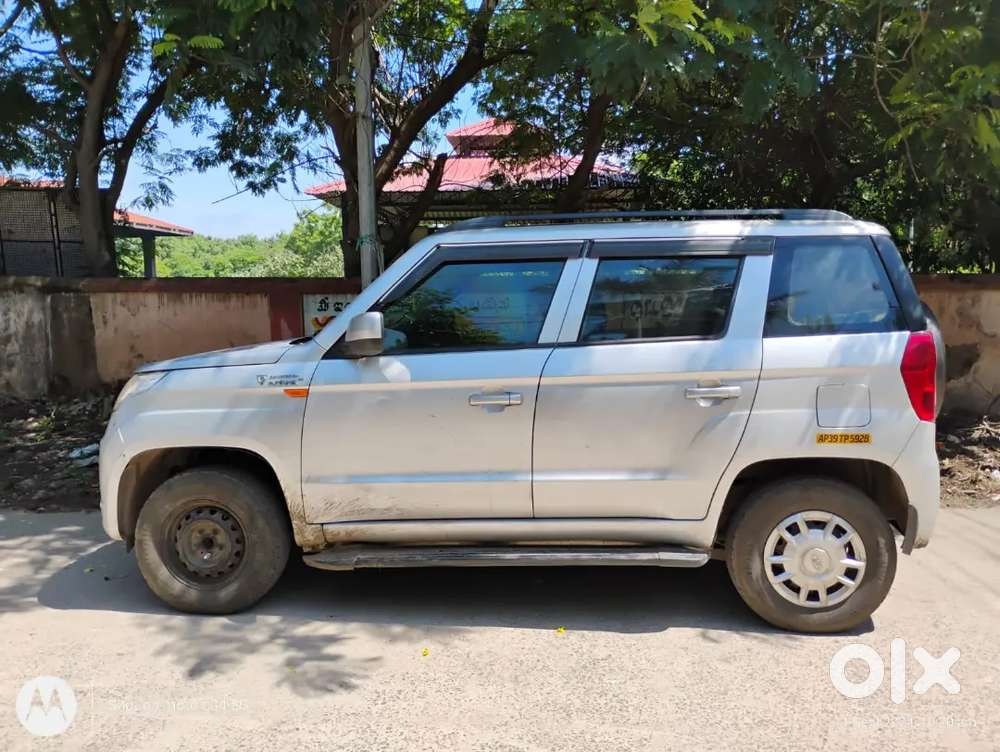 Mahindra Tuv 300 2017