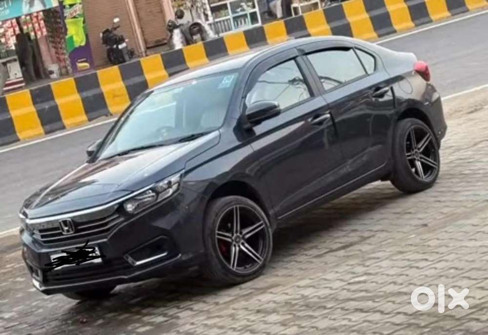 Honda Amaze Petrol 30000 Km Driven