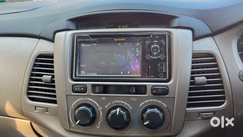 Toyota Innova 2.5 G 2016