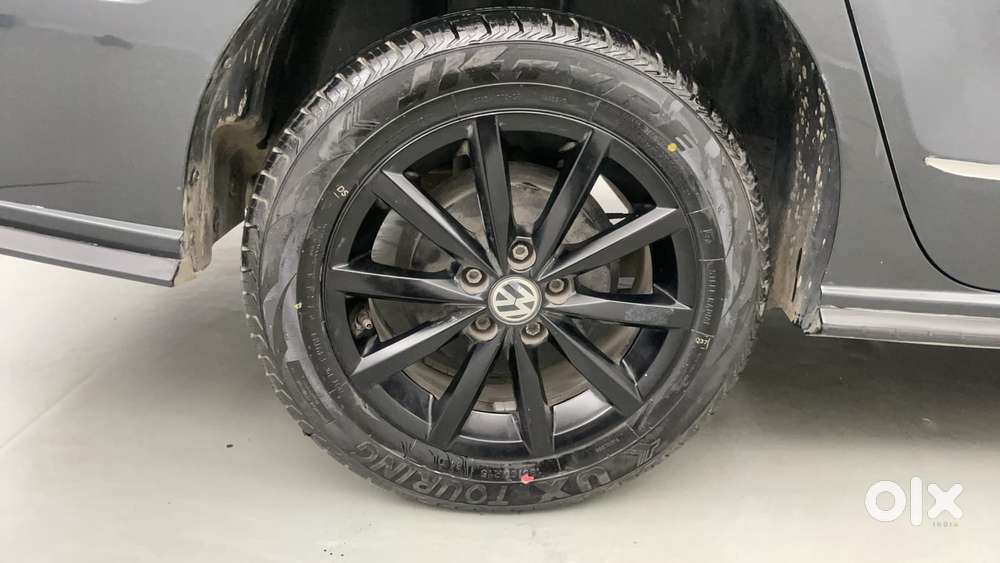 Volkswagen Vento 2010-2013 Petrol Highline At, 2022, Petrol