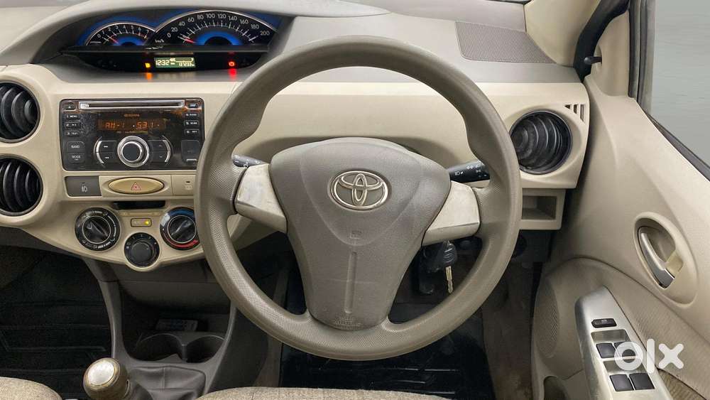 Toyota Etios Liva 2014-2016 V, 2015, Petrol