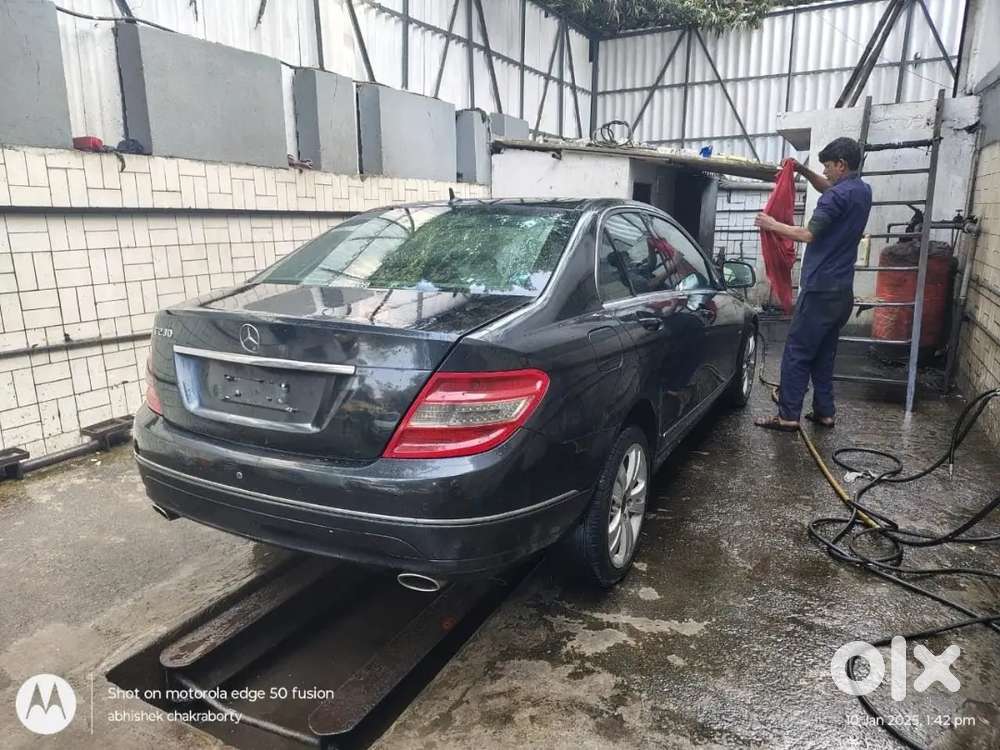 Luxury Suv For Sale – Mercedes-benz Gl V230 (petrol)