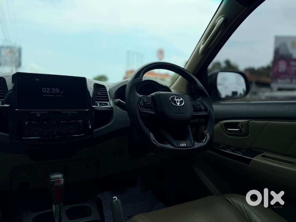 Toyota Fortuner 3.0 4x2 Automatic, 2012, Diesel