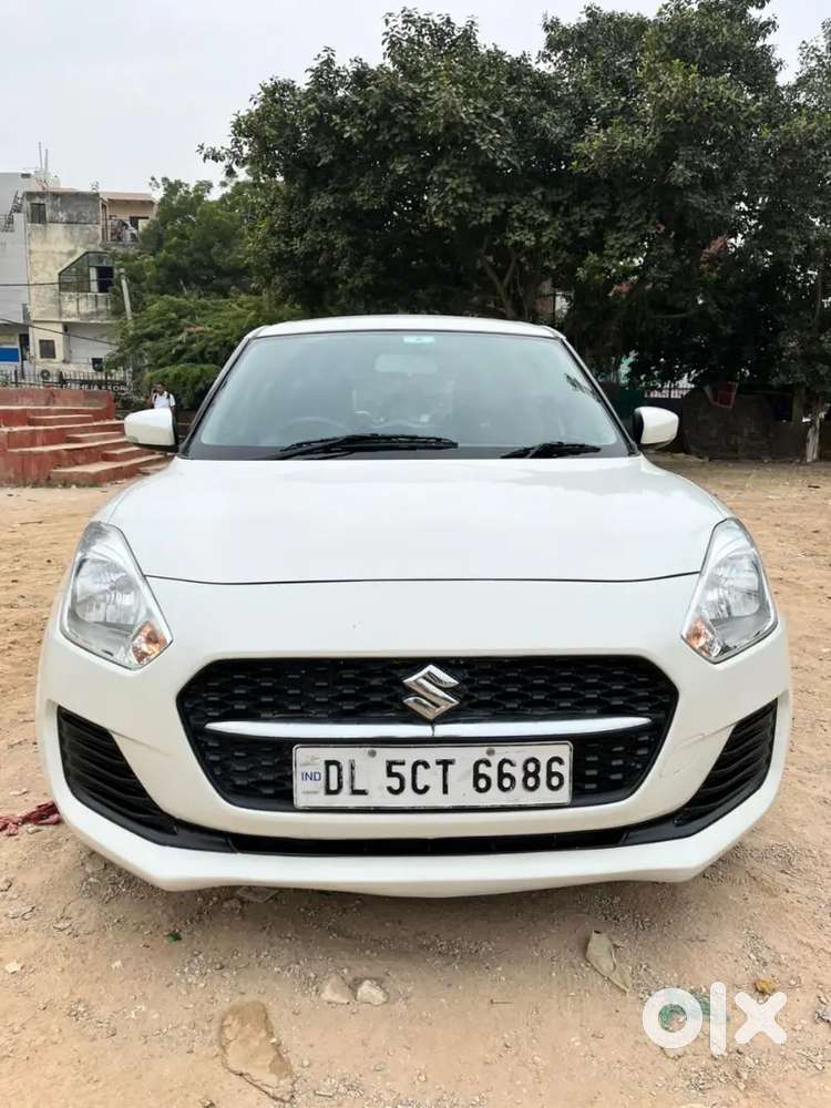 Maruti Suzuki Swift 2022 Petrol 42000 Km Driven