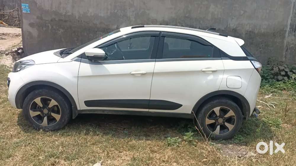Tata Nexon 2019 Petrol Well Maintained