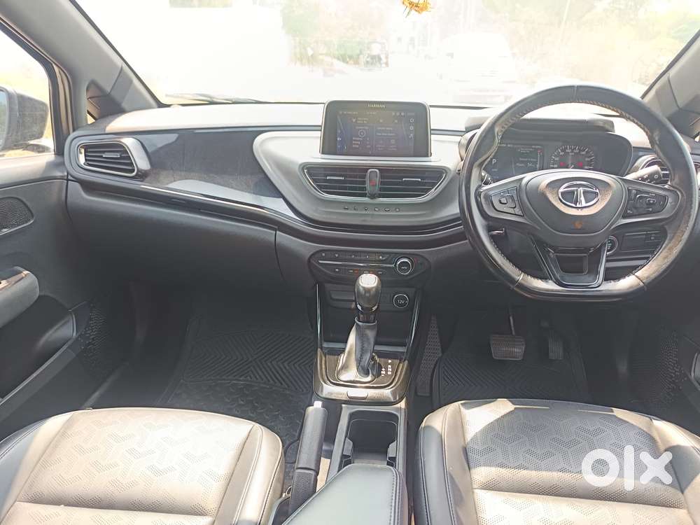 Tata Altroz 1.2 Xza Plus, 2022, Petrol