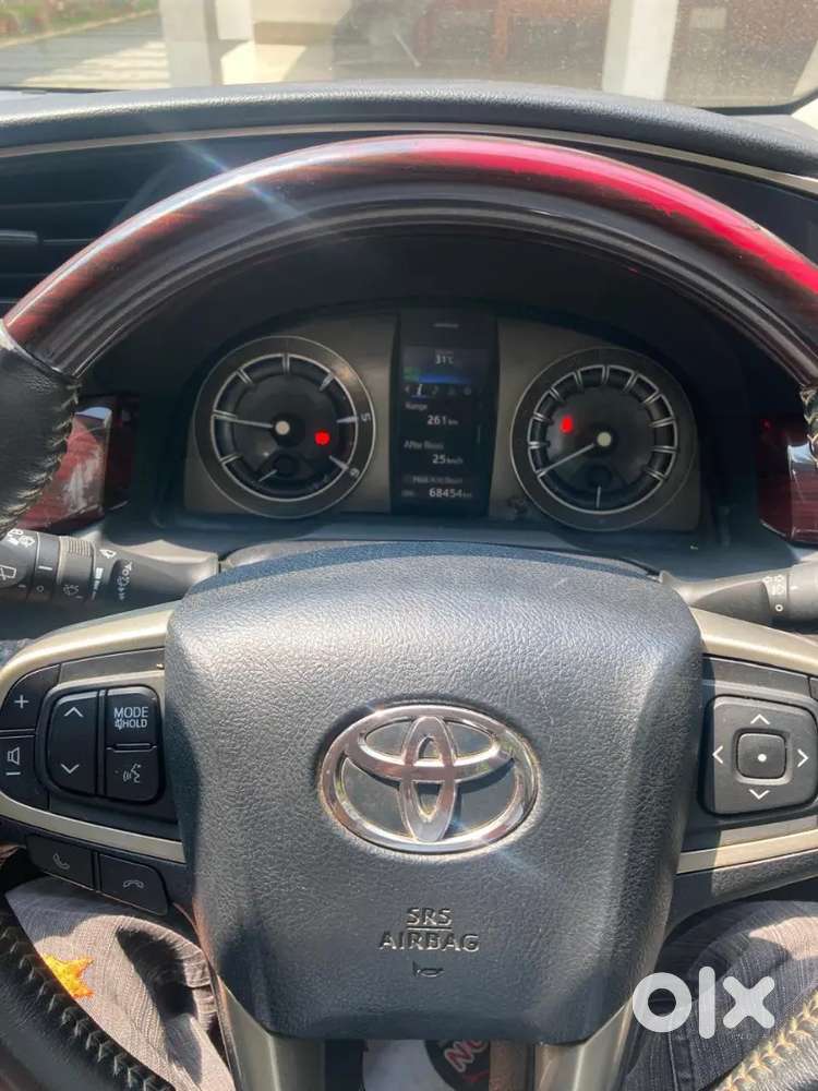 Innova Crysta