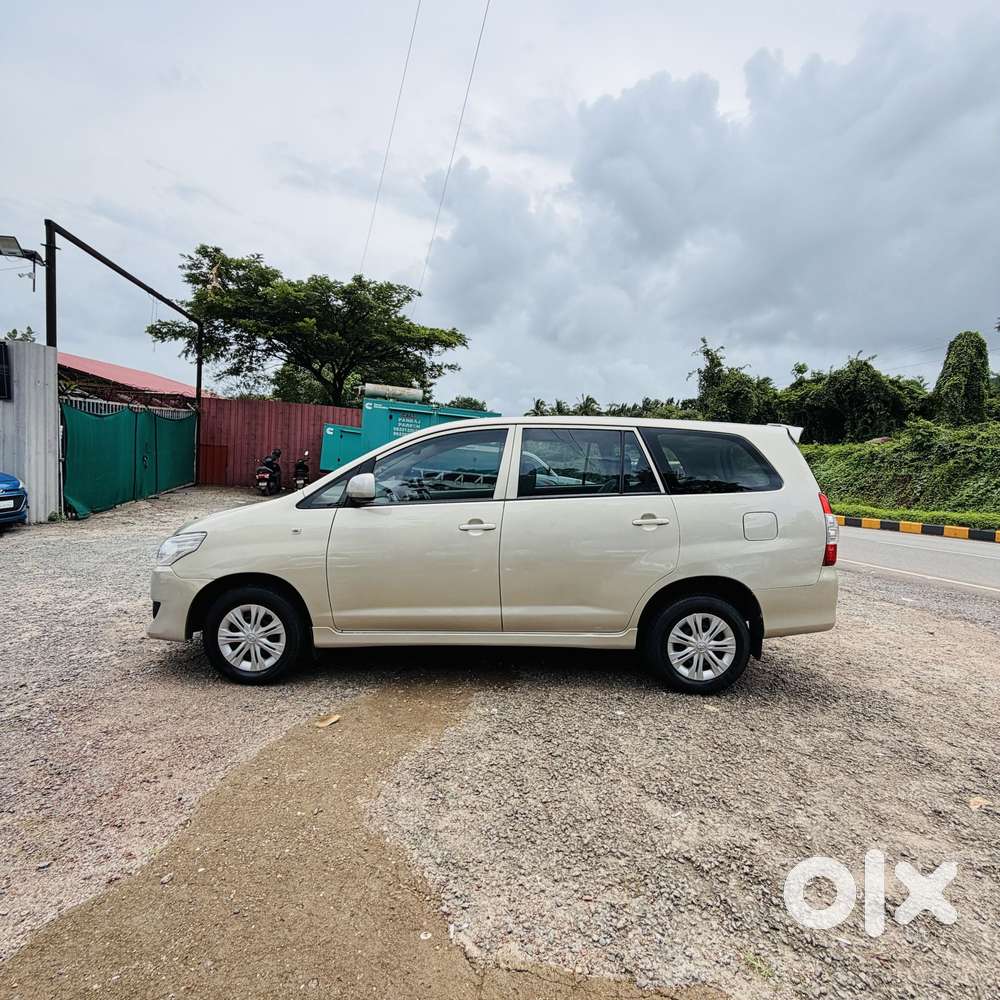 Toyota Innova 2.5 G (diesel) 7 Seater, 2012, Diesel