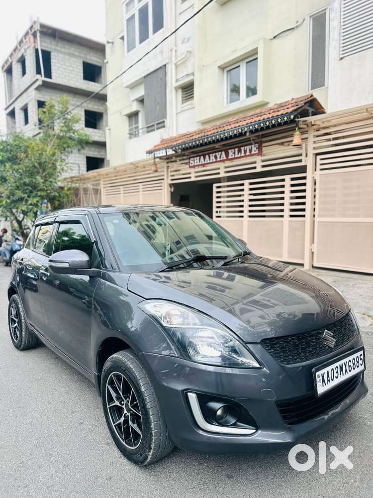 Maruti Suzuki Swift Vxi Optional, 2016, Petrol