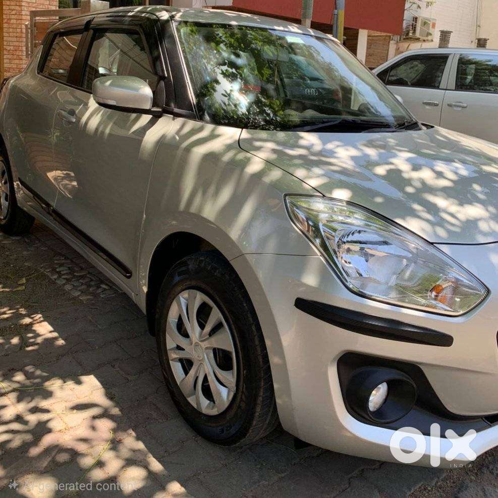 Maruti Suzuki Swift Vxi + Manual, 2023, Petrol