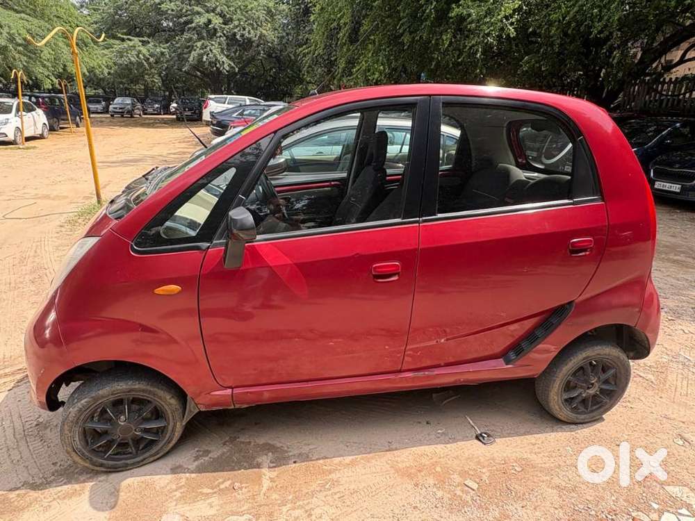 Tata Nano Genx Xta-2379 2015 Petrol