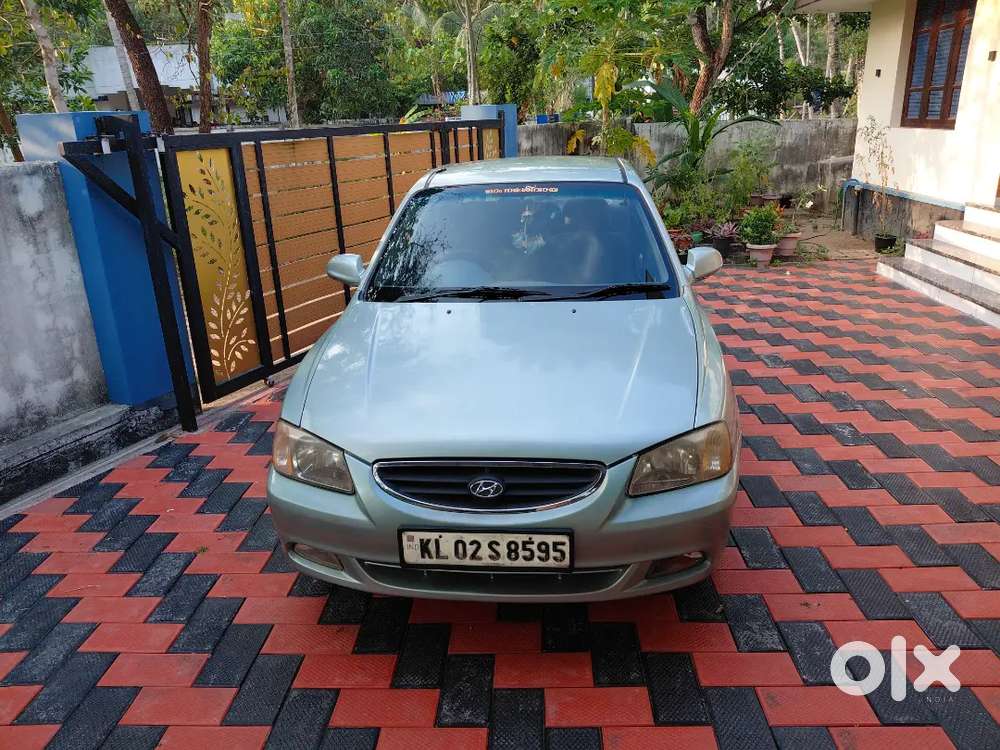 Hyundai Accent Hatchback 2004 Petrol 73000 Km Driven