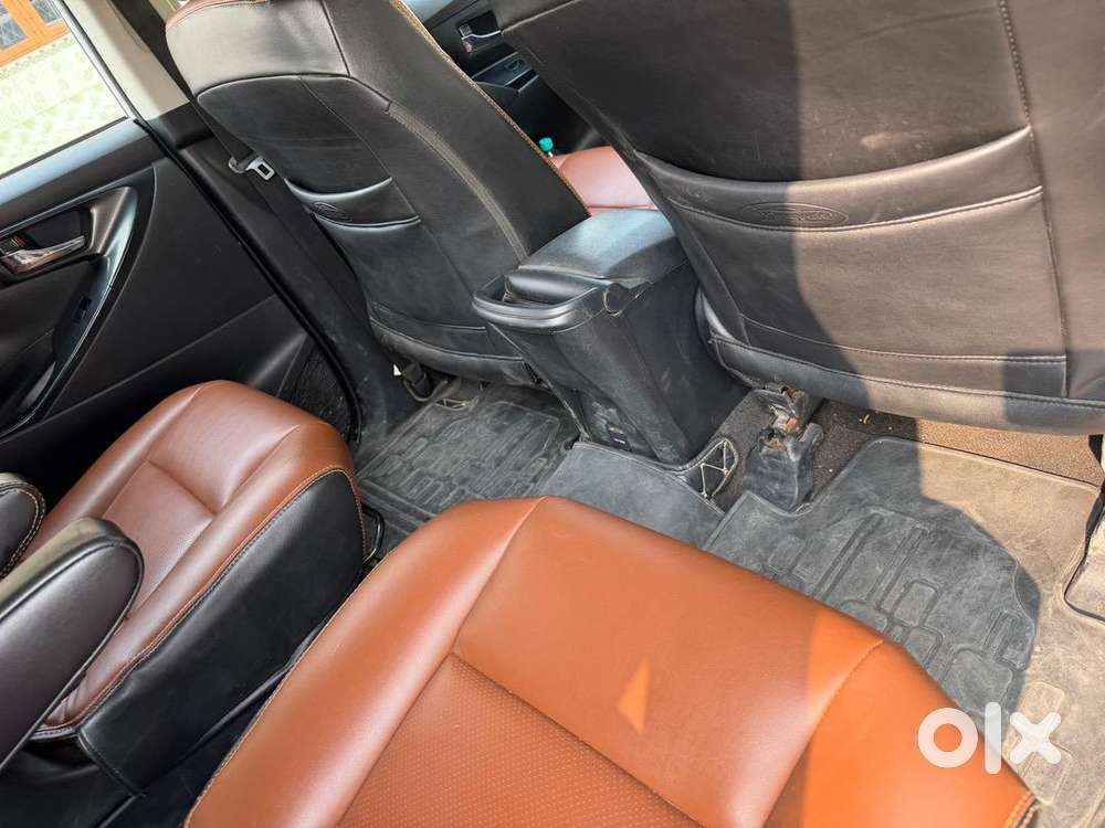 Toyota Innova Crysta Diesel 2020