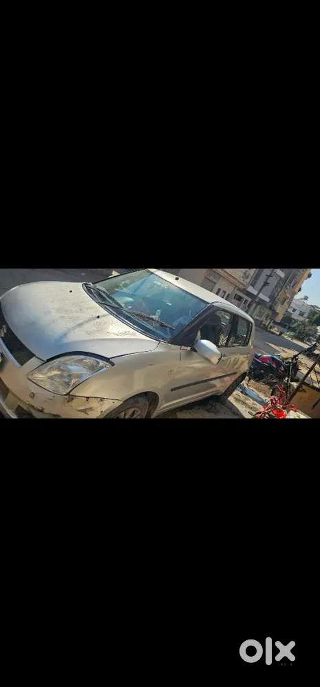 Maruti Suzuki Swift Vxi