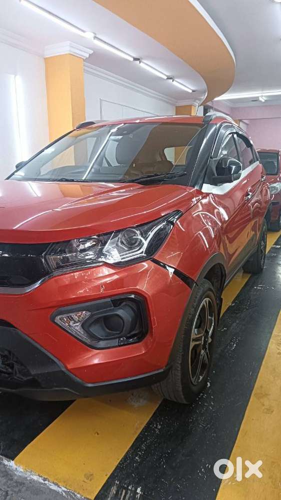 Tata Nexon 1.2 Revotron Xm (s), 2022, Petrol