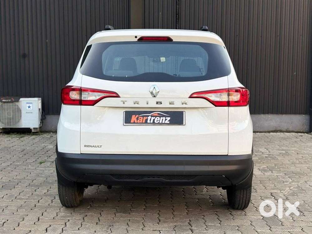 Renault Triber Rxl, 2023, Petrol