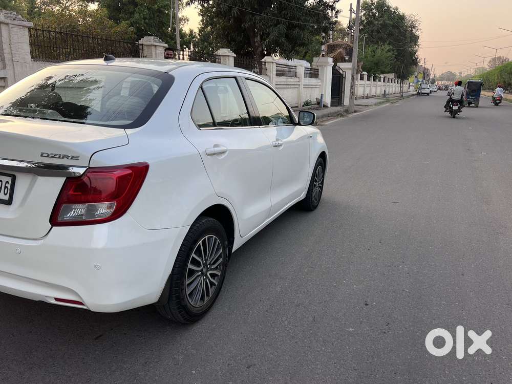 Maruti Suzuki Swift Dzire Zdi + Mt, 2017, Diesel