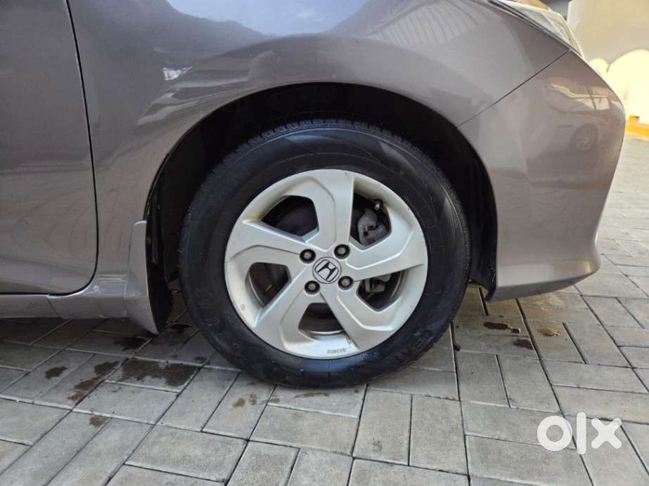 Honda City 2015-2017 I Vtec V, 2016, Petrol