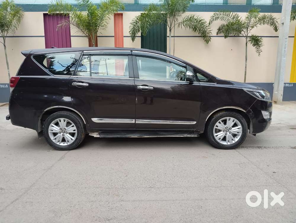 Toyota Innova Crysta 2.8z Automatic, 2019, Diesel