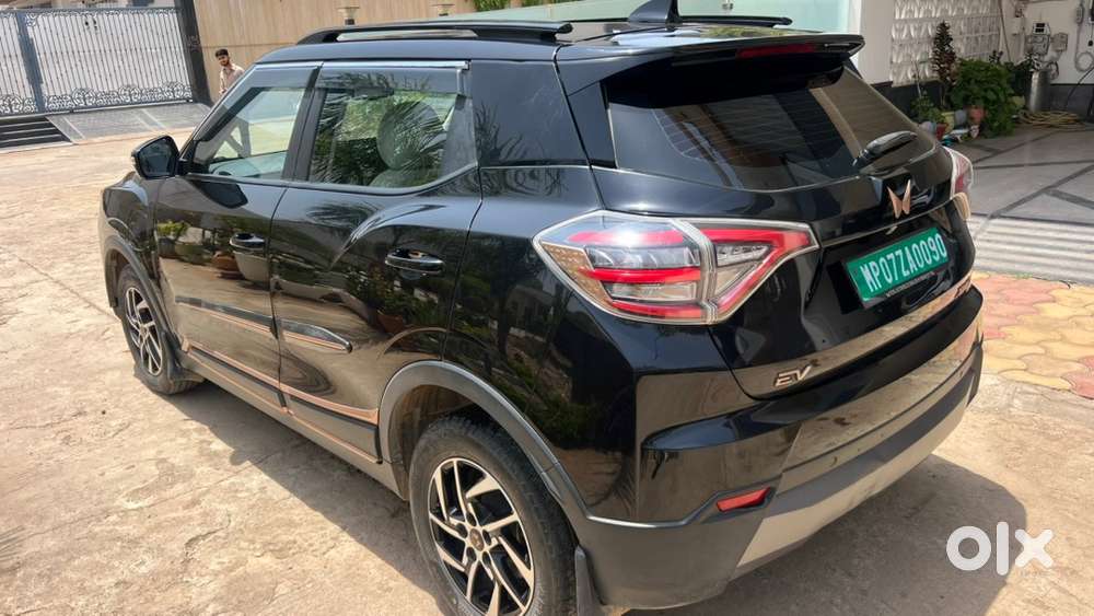 Mahindra Xuv400 Ev 2025 Last Year