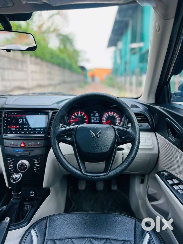 Mahindra Xuv300 W4, 2024, Petrol