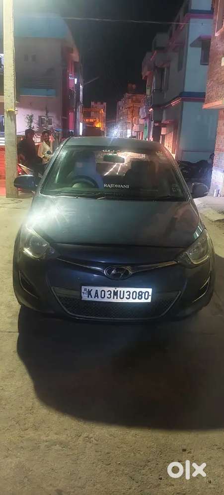 Hyundai I20 2014 Petrol 120000 Km Driven