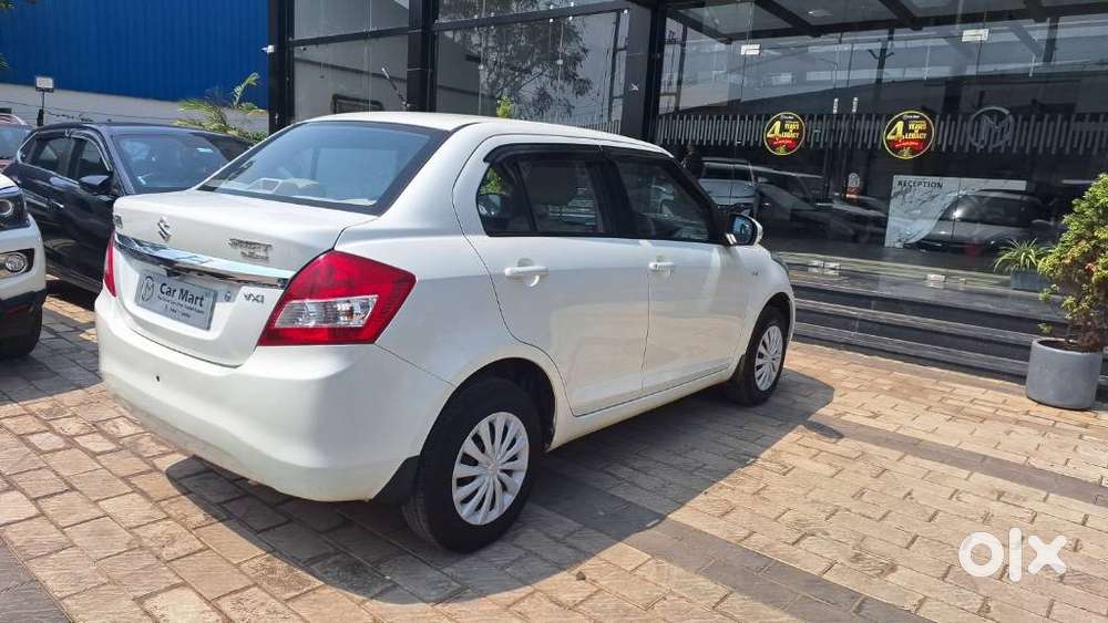 Maruti Suzuki Swift Dzire, 2016, Petrol