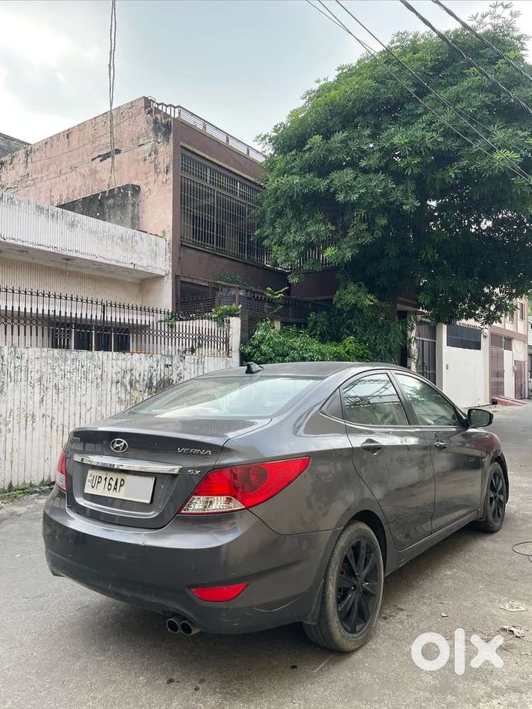 Hyundai Fluidic Verna 2013