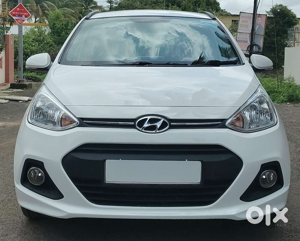 Hyundai Grand I10 Sportz, 2014, Petrol