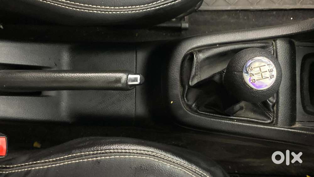 Maruti Suzuki Swift 2011-2014 Vxi, 2013, Petrol