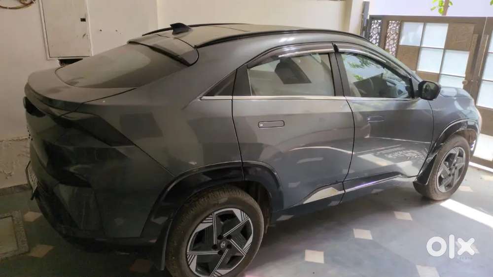 Tata Curvv Pure Plus December 2024 Petrol 15567 Km Driven