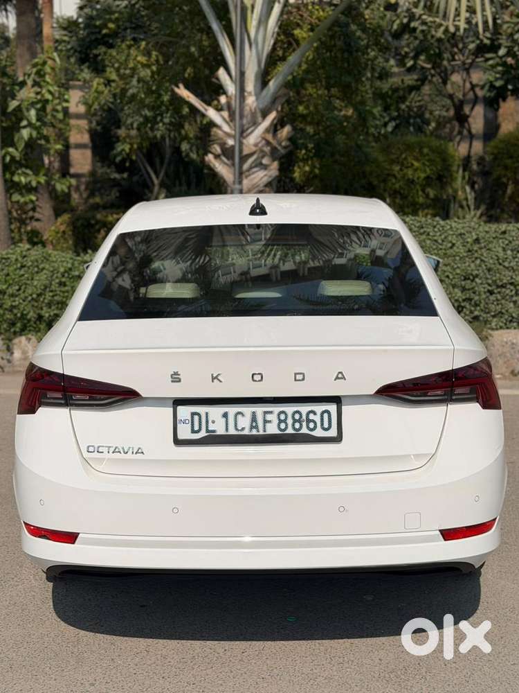 Skoda Octavia 2.0 Style Tsi At, 2022, Petrol