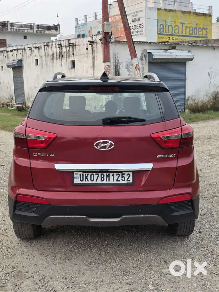 Hyundai Creta Sx 1st Owner 
Diesel 
Auto Fold Side Mirror