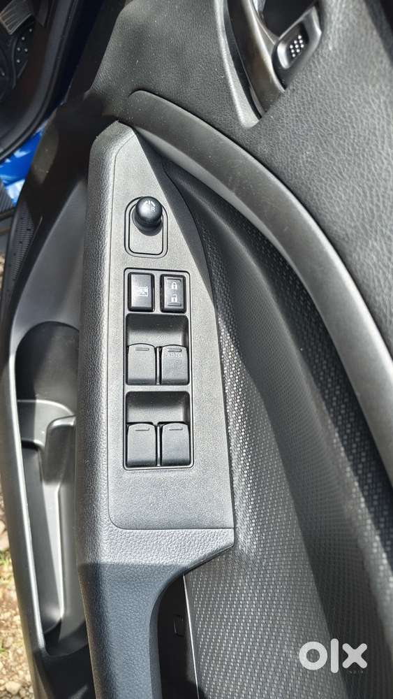 Maruti Suzuki Brezza 1.5 Lxi Smart Hybrid, 2023, Petrol
