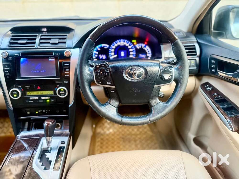 Toyota Camry Hybrid, 2014, Petrol