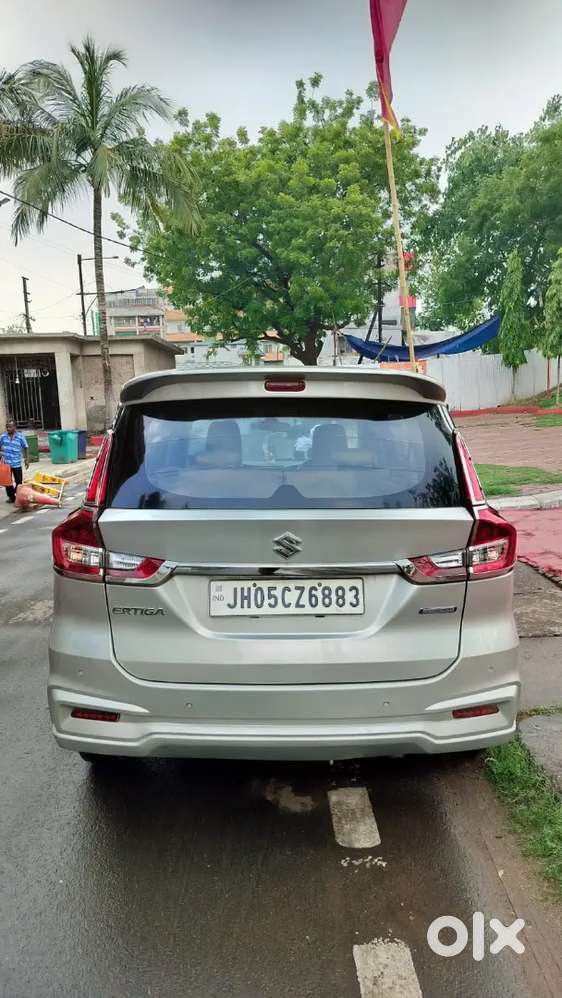 गाड़ी अच्छा कंडीशन में है