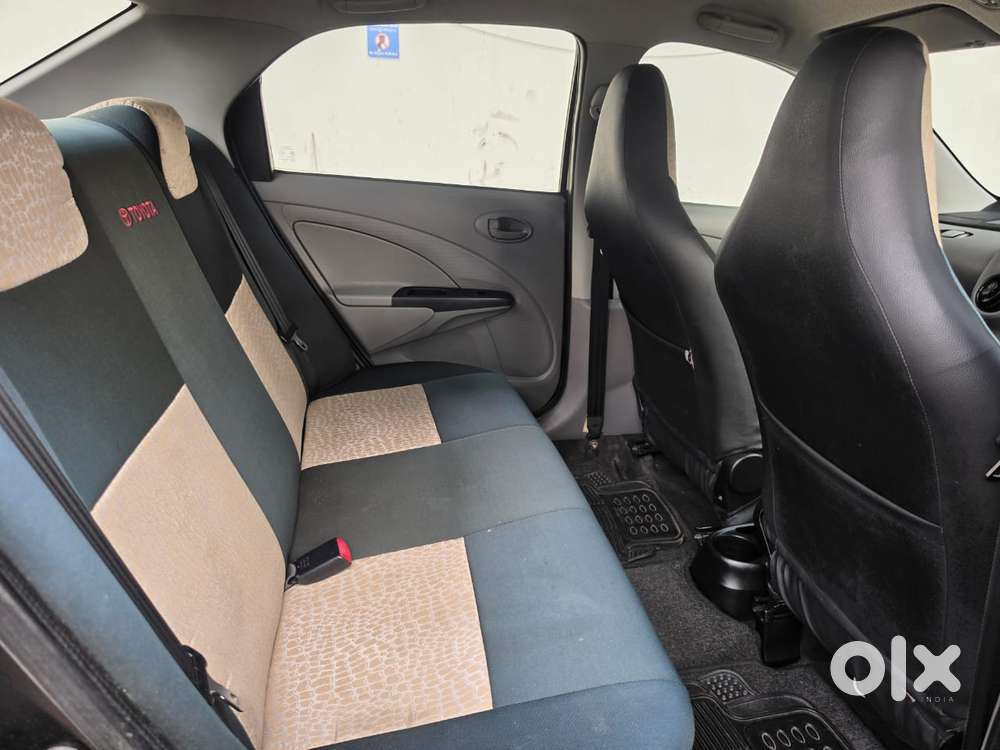Toyota Etios, 2011, Petrol