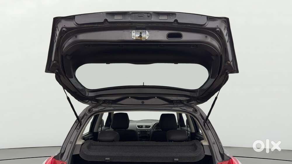 Maruti Suzuki Swift Zxi, 2015, Petrol