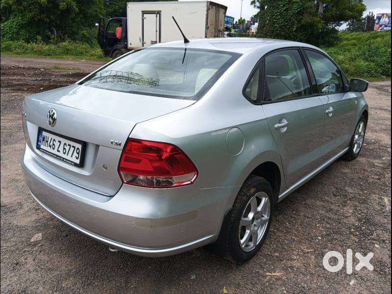 Volkswagen Vento 1.2 Tsi Highline At, 2015, Petrol