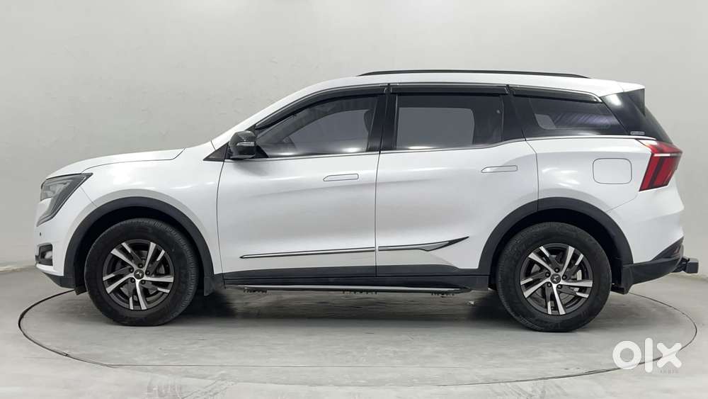 Mahindra Xuv700 2.2 Ax 5 Diesel At 7 Str, 2023, Diesel