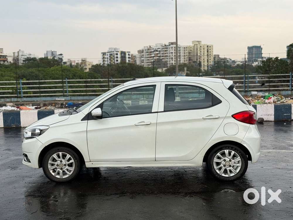 Tata Tiago 1.2 Revotron Xza Plus Amt, 2018, Petrol