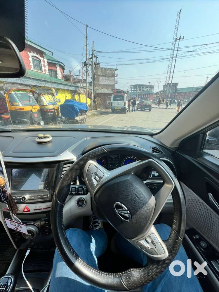 Mahindra Manual Petrol 2020