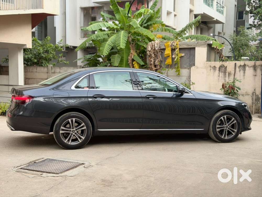 Mercedes-benz E-class 2022 Petrol 8300 Km Driven